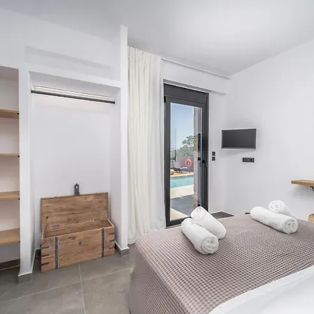 Apartmán Nemesis Luxury Apolpaina