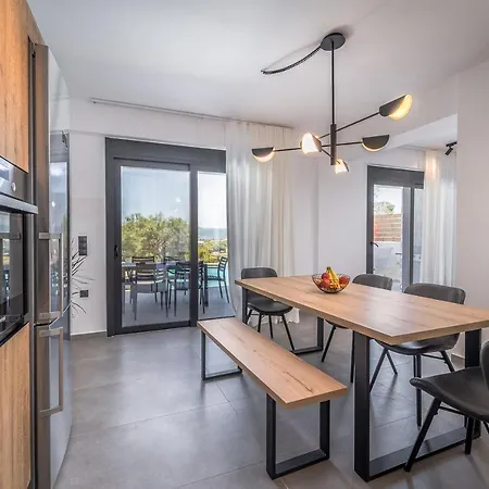 Apartment Nemesis Luxury
