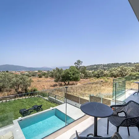 Apartment Nemesis Luxury Apolpaina