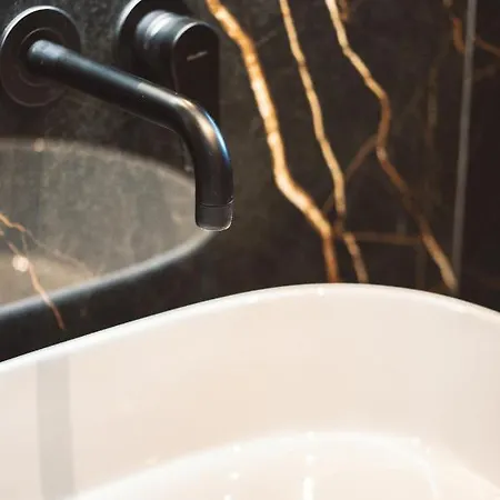 Apartamento Nemesis Luxury Apolpaina