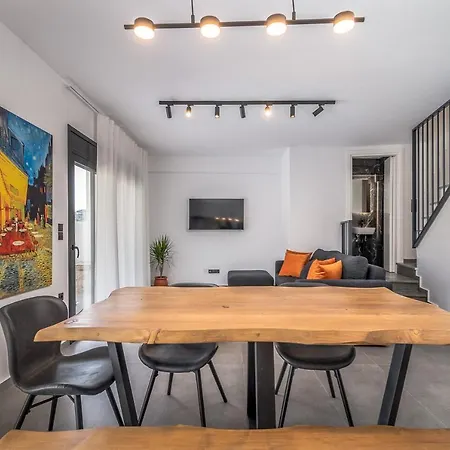 Nemesis Luxury Apartment