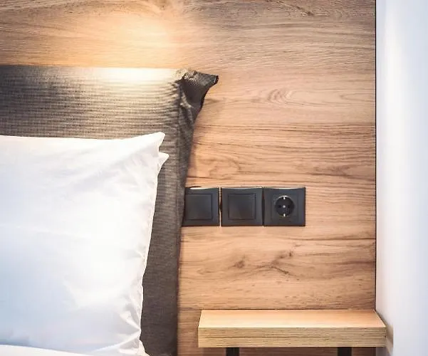 Nemesis Luxury Apartamento *